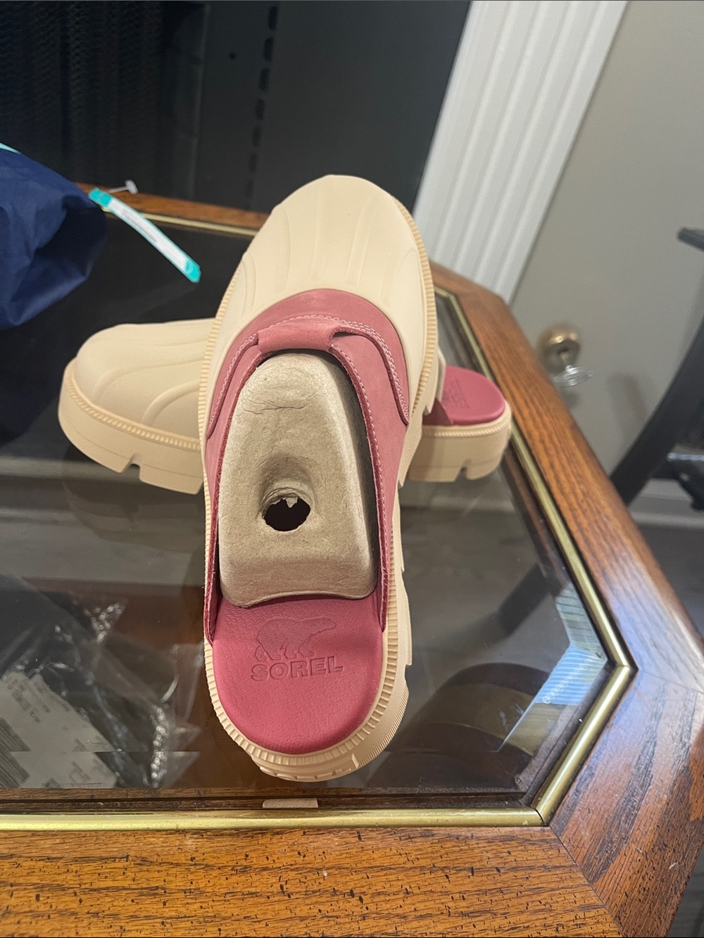 Sorel Women's Beige and Dusty Rose Slip-On Clog Mules